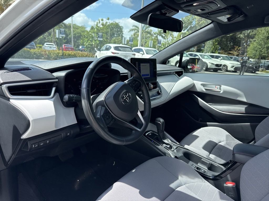 Used 2024 Toyota Corolla SE image 14