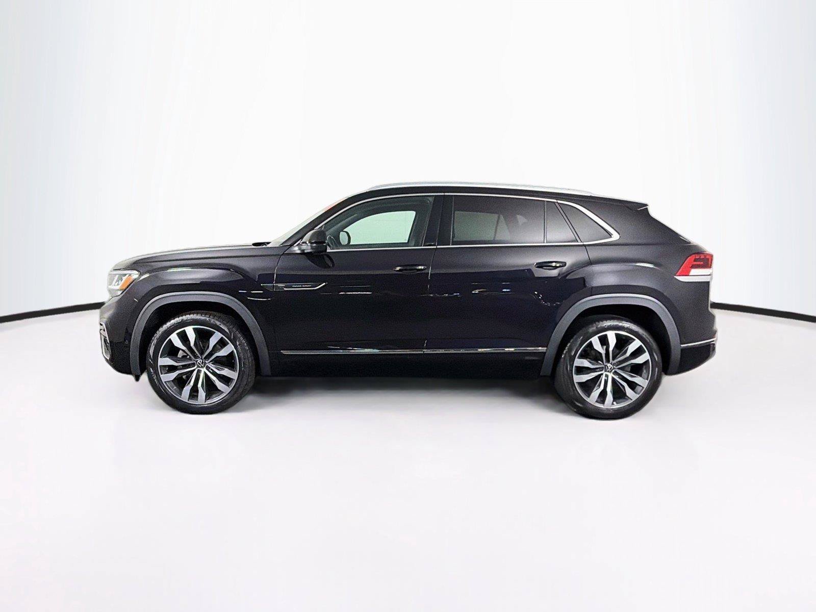 Used 2022 Volkswagen Atlas Cross Sport SEL Premium R-Line AWD/4WD image 8