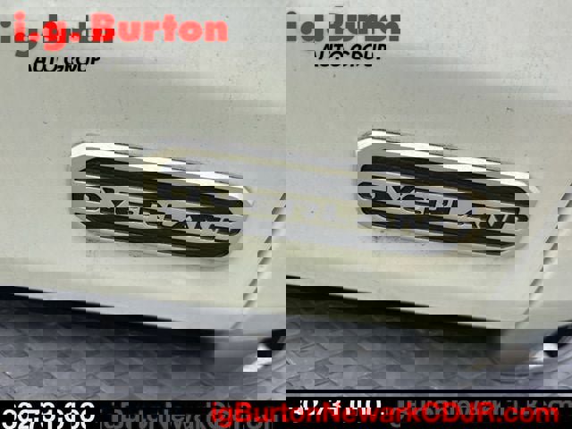 Used 2022 Jeep Gladiator Overland w/ Popular Equipment Package AWD/4WD image 7