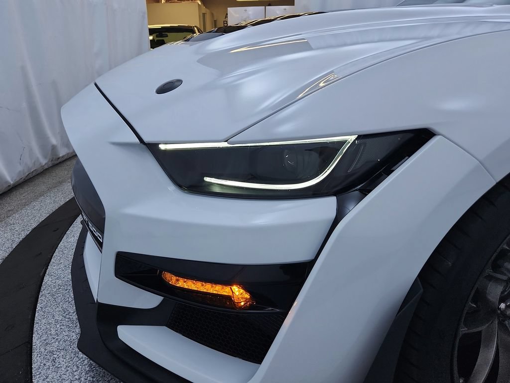 Used 2020 Ford Mustang Shelby GT500 w/ Technology Package RWD image 44
