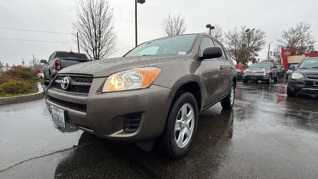 Used 2012 Toyota RAV4 4WD image 9