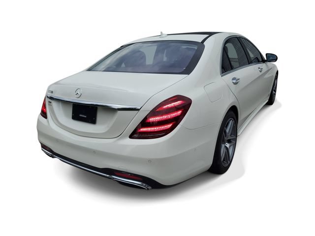 Used 2018 Mercedes-Benz S 560 Sedan image 4