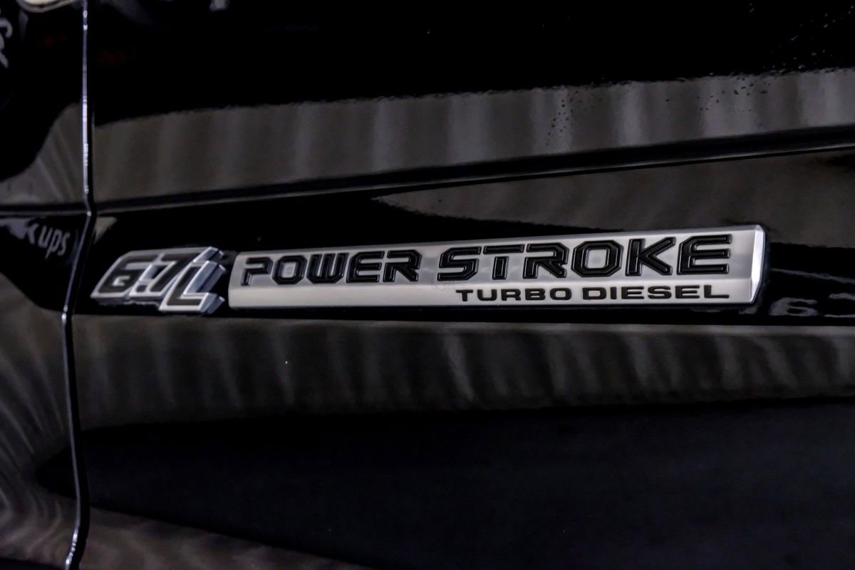 Used 2021 Ford F350 Platinum w/ Tremor Off-Road Package AWD/4WD image 46