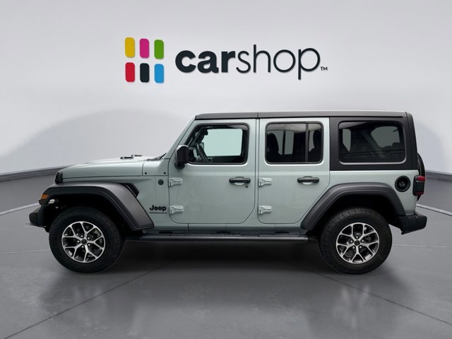 Used 2024 Jeep Wrangler Unlimited Sport image 2