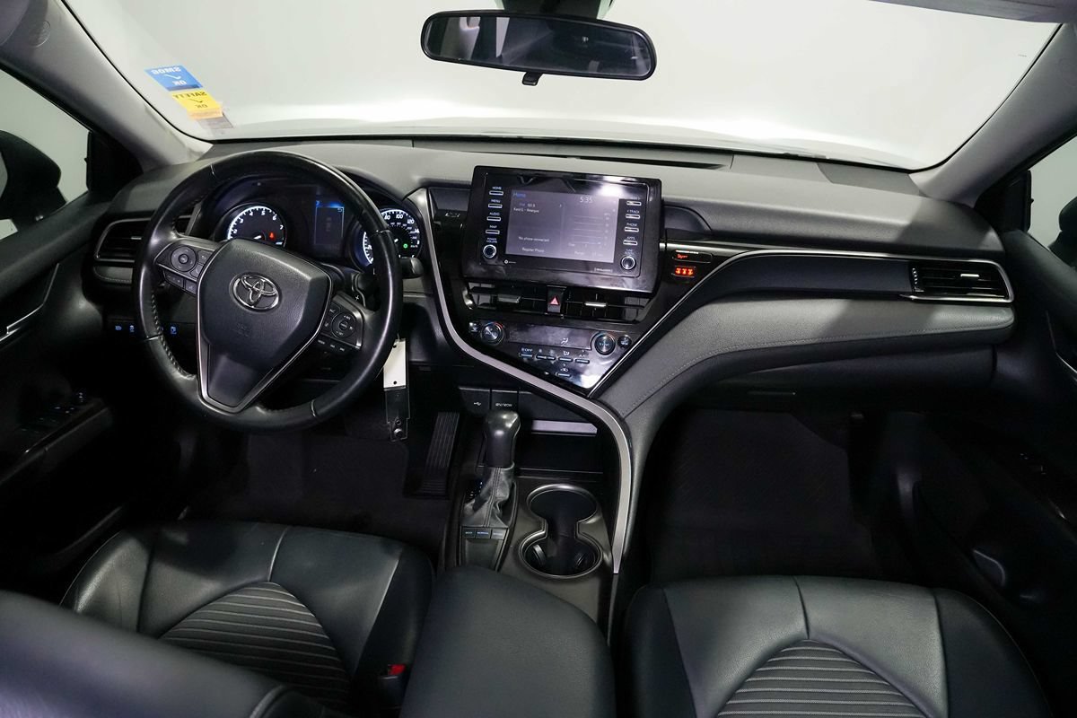 Used 2022 Toyota Camry SE FWD image 23