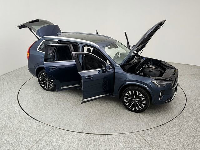 Certified 2025 Volvo XC90 T8 Ultra w/ Protection Package Premier image 42