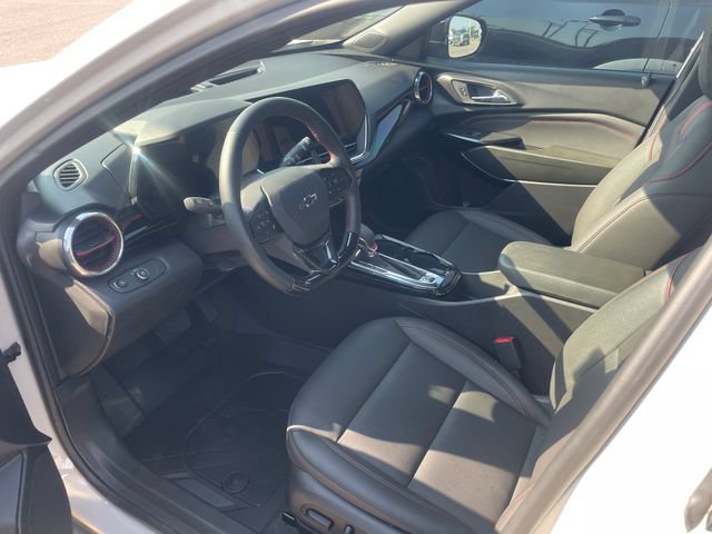 Used 2026 Chevrolet Trax RS w/ Driver Confidence Package FWD image 8