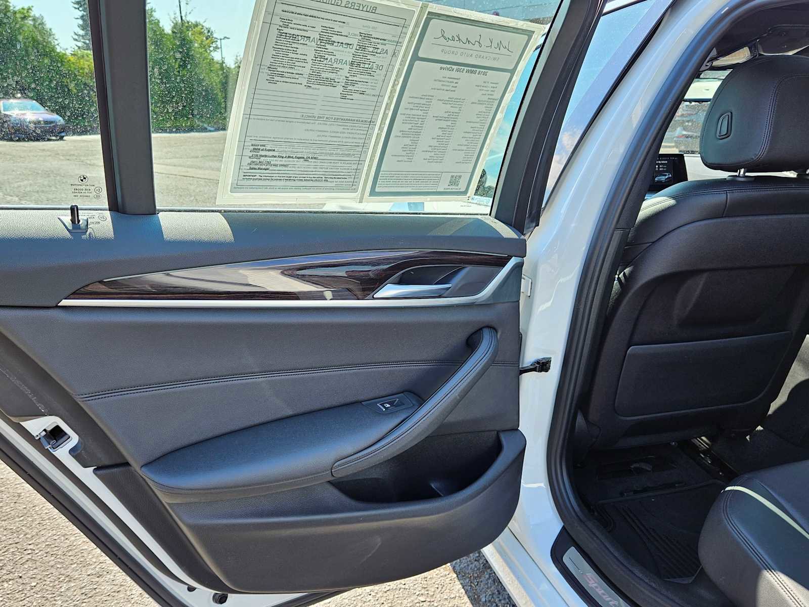 Used 2018 BMW 530i xDrive image 16