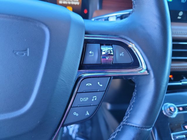 Used 2022 Lincoln Nautilus Reserve image 24