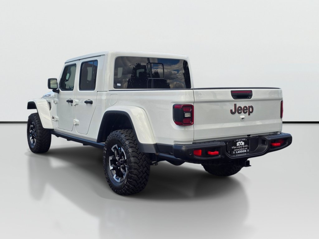 Used 2024 Jeep Gladiator Rubicon AWD/4WD image 3