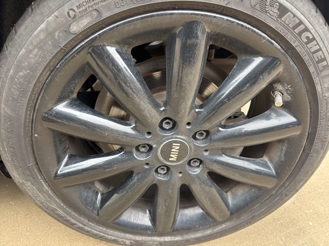 Used 2020 MINI Cooper 2-Door Hardtop image 10