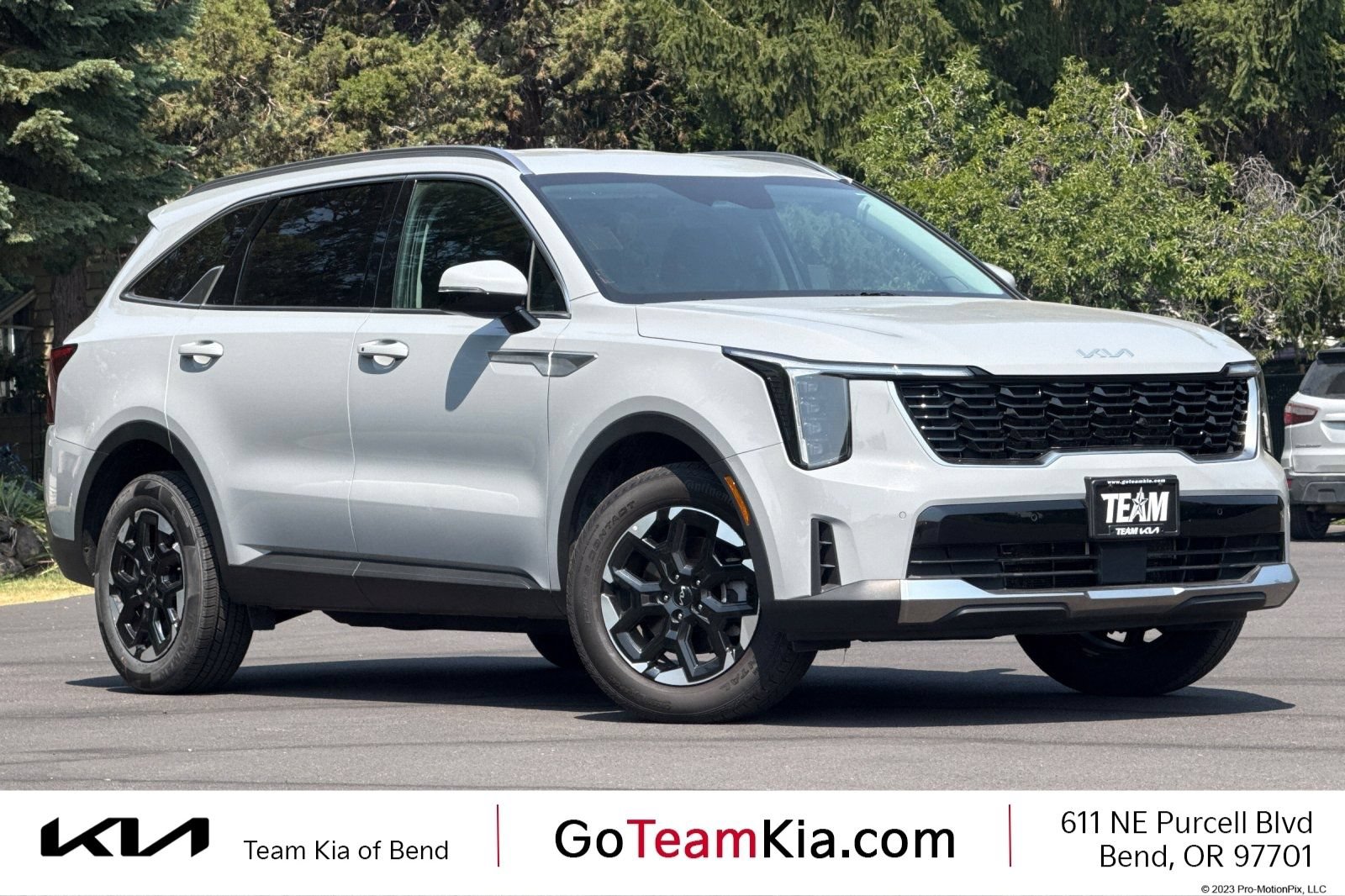 Used 2025 Kia Sorento S AWD/4WD image 1