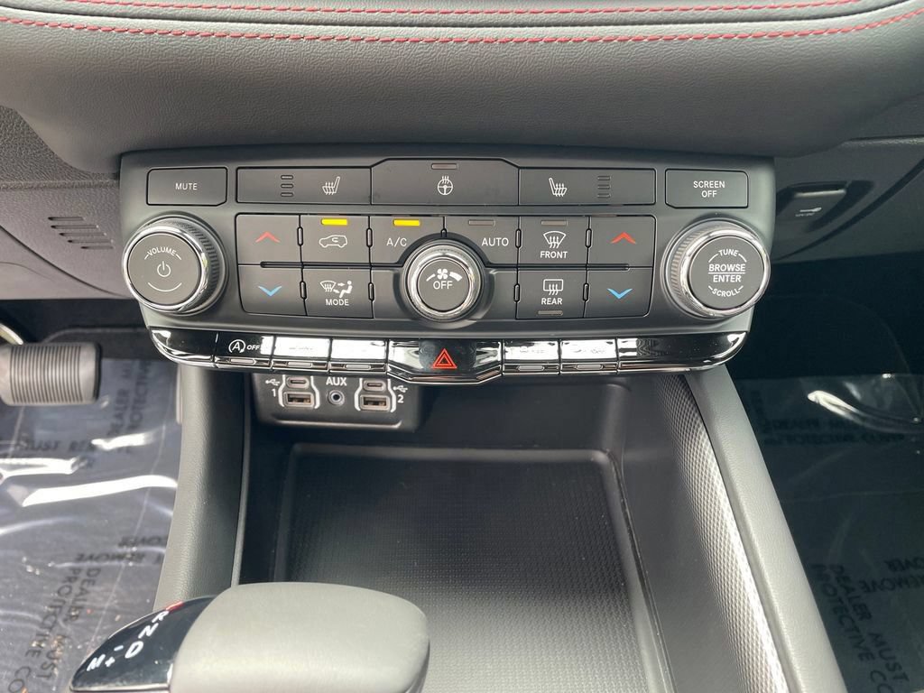 New 2026 Dodge Durango GT w/ Blacktop Package AWD/4WD image 16