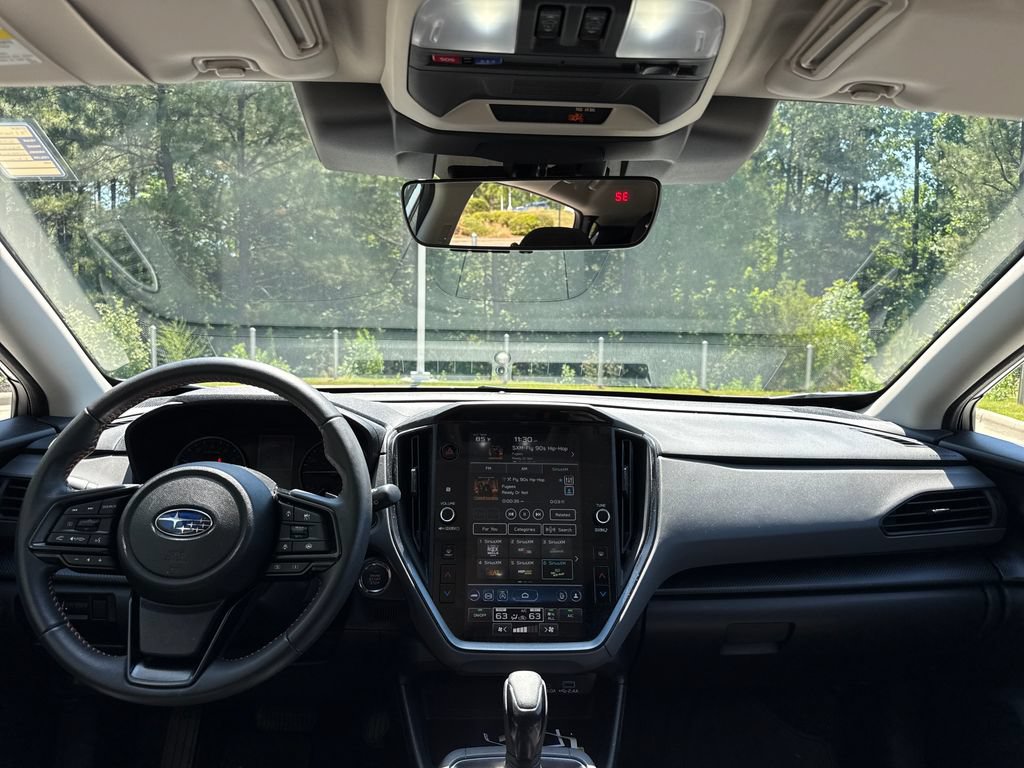 Used 2024 Subaru Crosstrek 2.5i Limited w/ Crosstrek Mirror Package AWD/4WD image 16