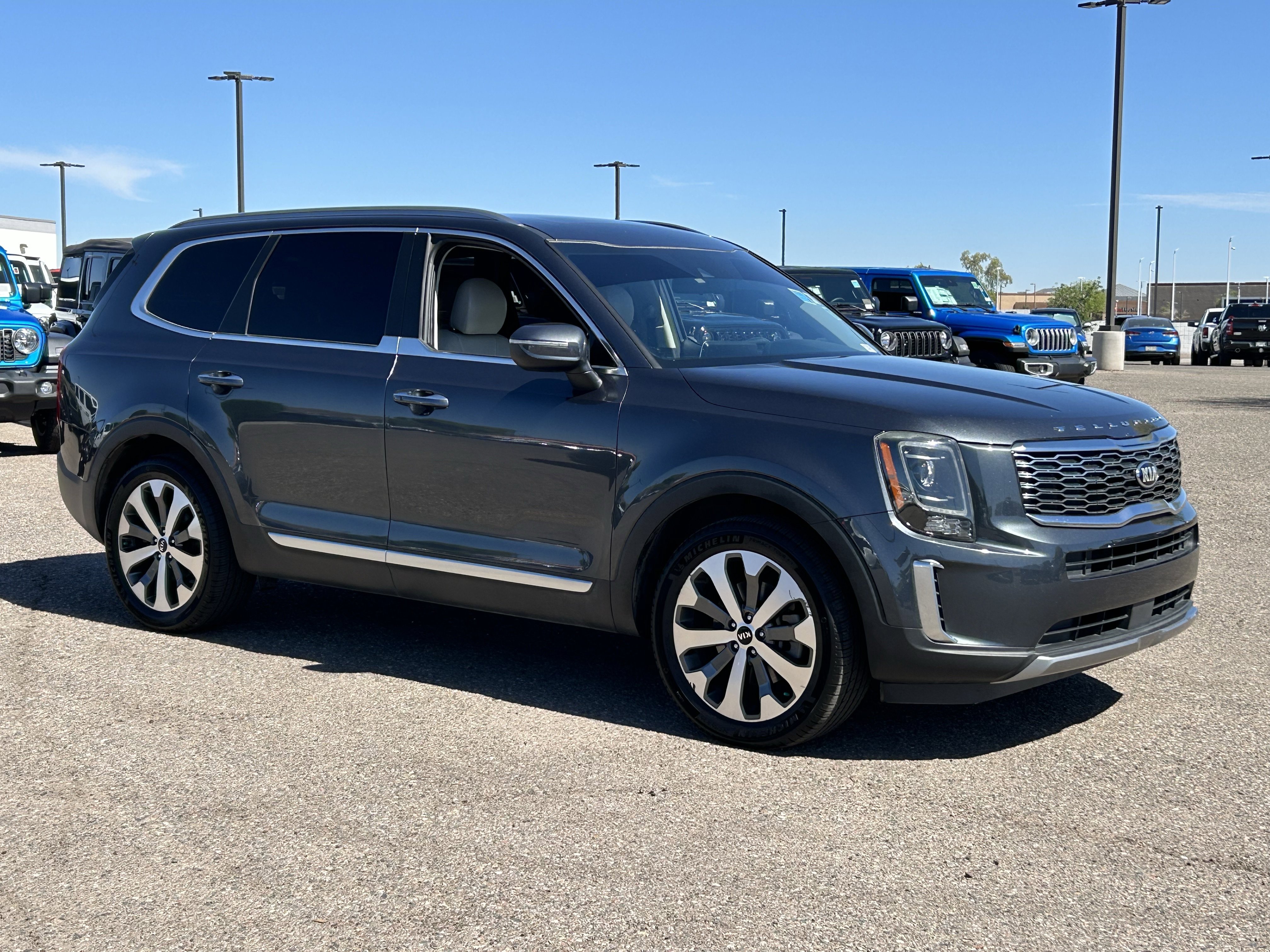 Used 2020 Kia Telluride S image 7