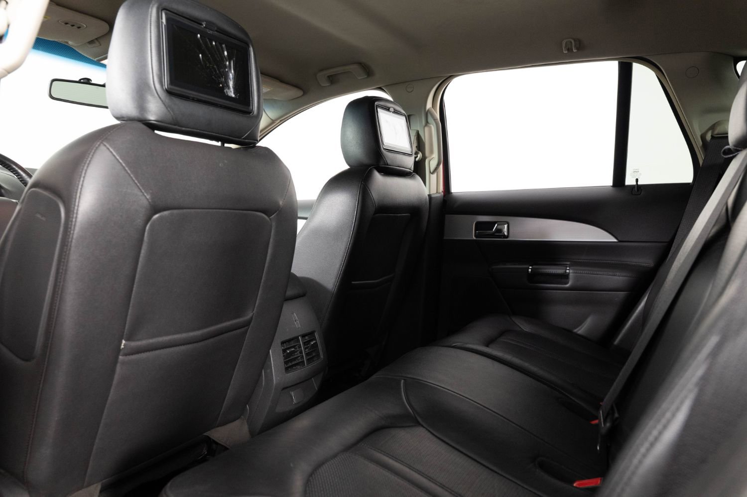 Used 2013 Lincoln MKX AWD image 18