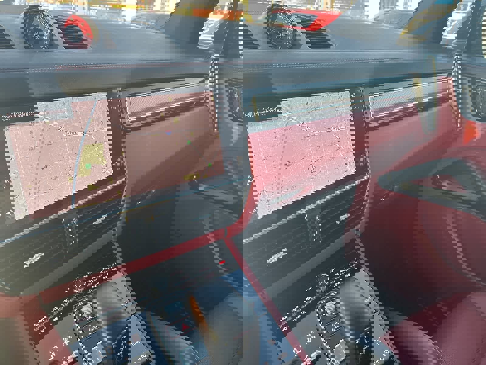 Used 2023 Porsche Cayenne Platinum Edition image 44