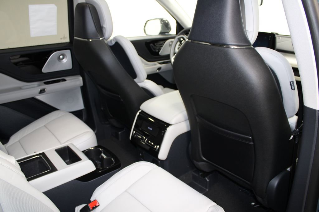 New 2026 Lincoln Aviator Reserve image 34