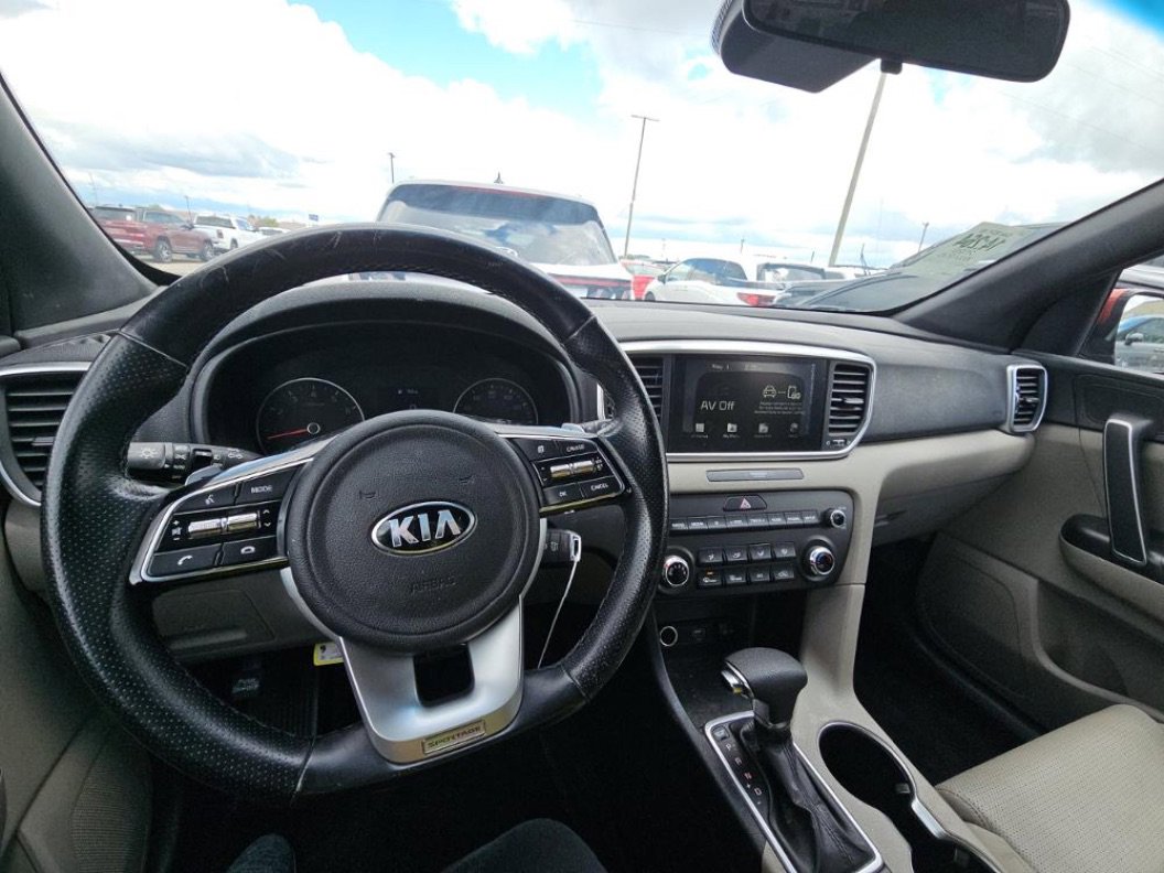 Used 2020 Kia Sportage S w/ S Sunroof Package FWD image 6