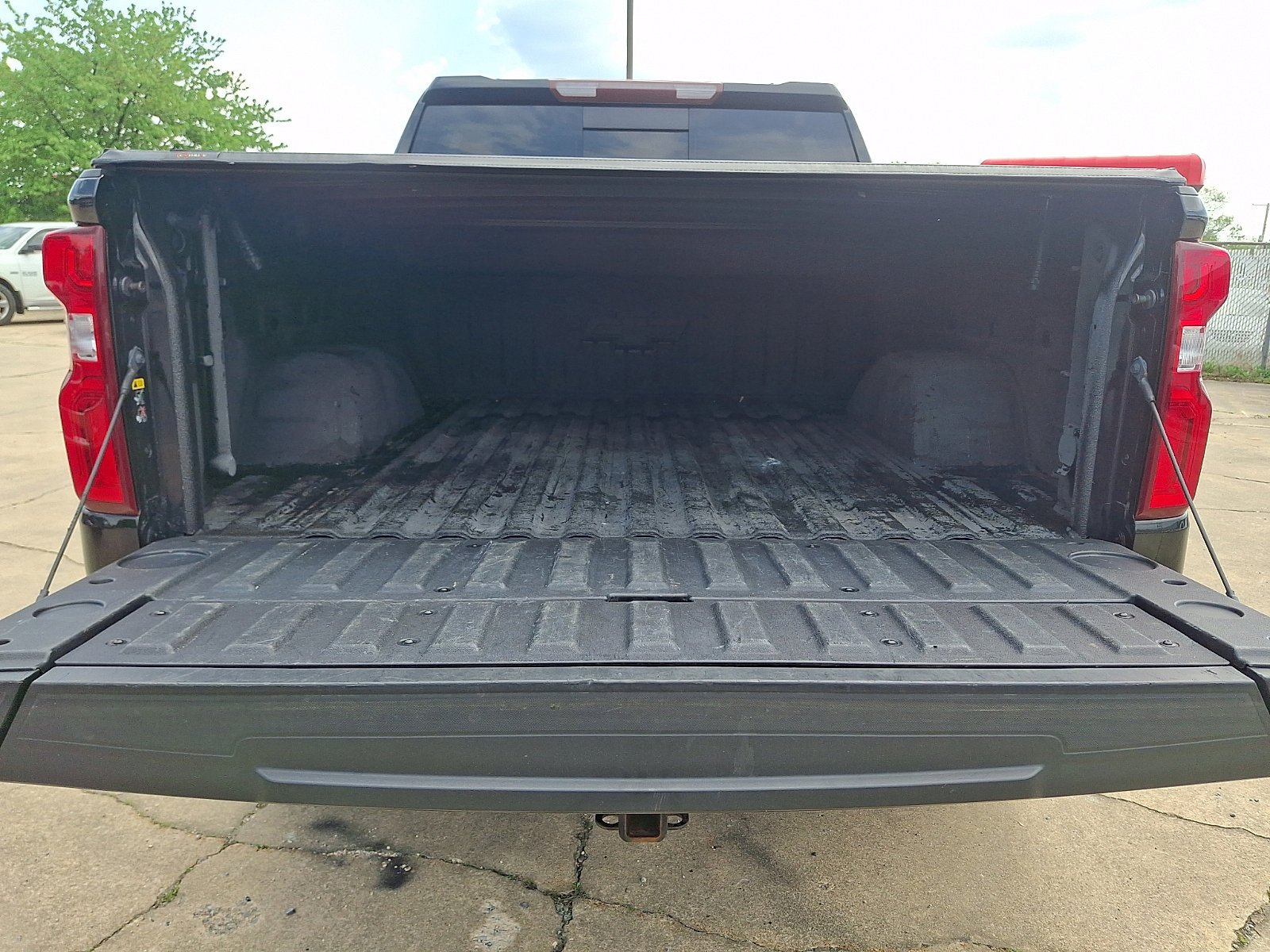Used 2021 Chevrolet Silverado 1500 LT Trail Boss w/ Convenience Package II AWD/4WD image 30