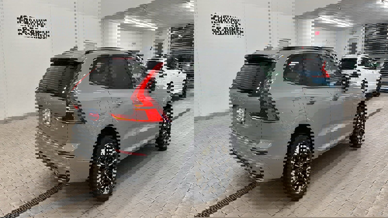 New 2026 Volvo XC60 T8 Plus w/ Protection Package Premier image 5