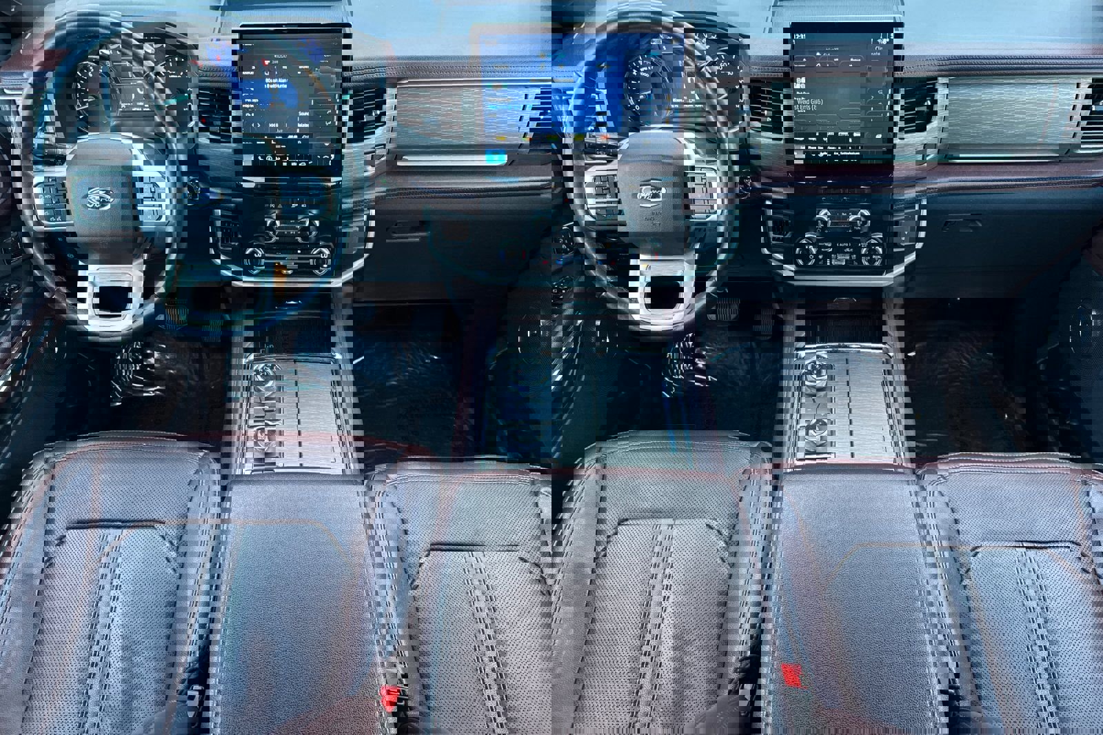 Used 2024 Ford Expedition Limited image 15