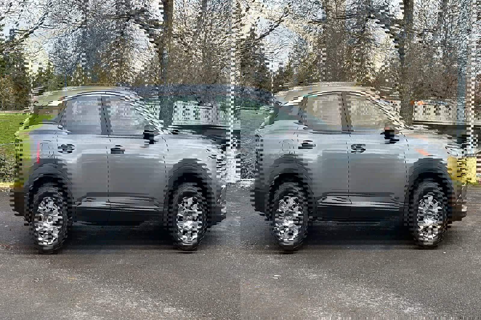 New 2026 Nissan Kicks S image 8