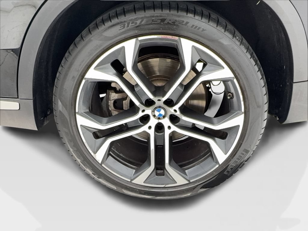 Used 2023 BMW X5 sDrive40i w/ Climate Comfort Package RWD image 11