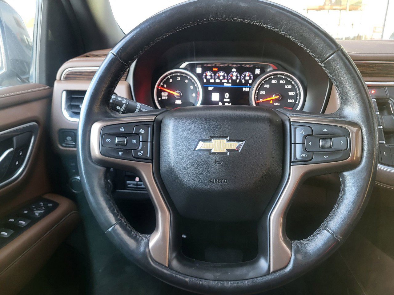 Used 2021 Chevrolet Suburban High Country w/ Premium Package image 6