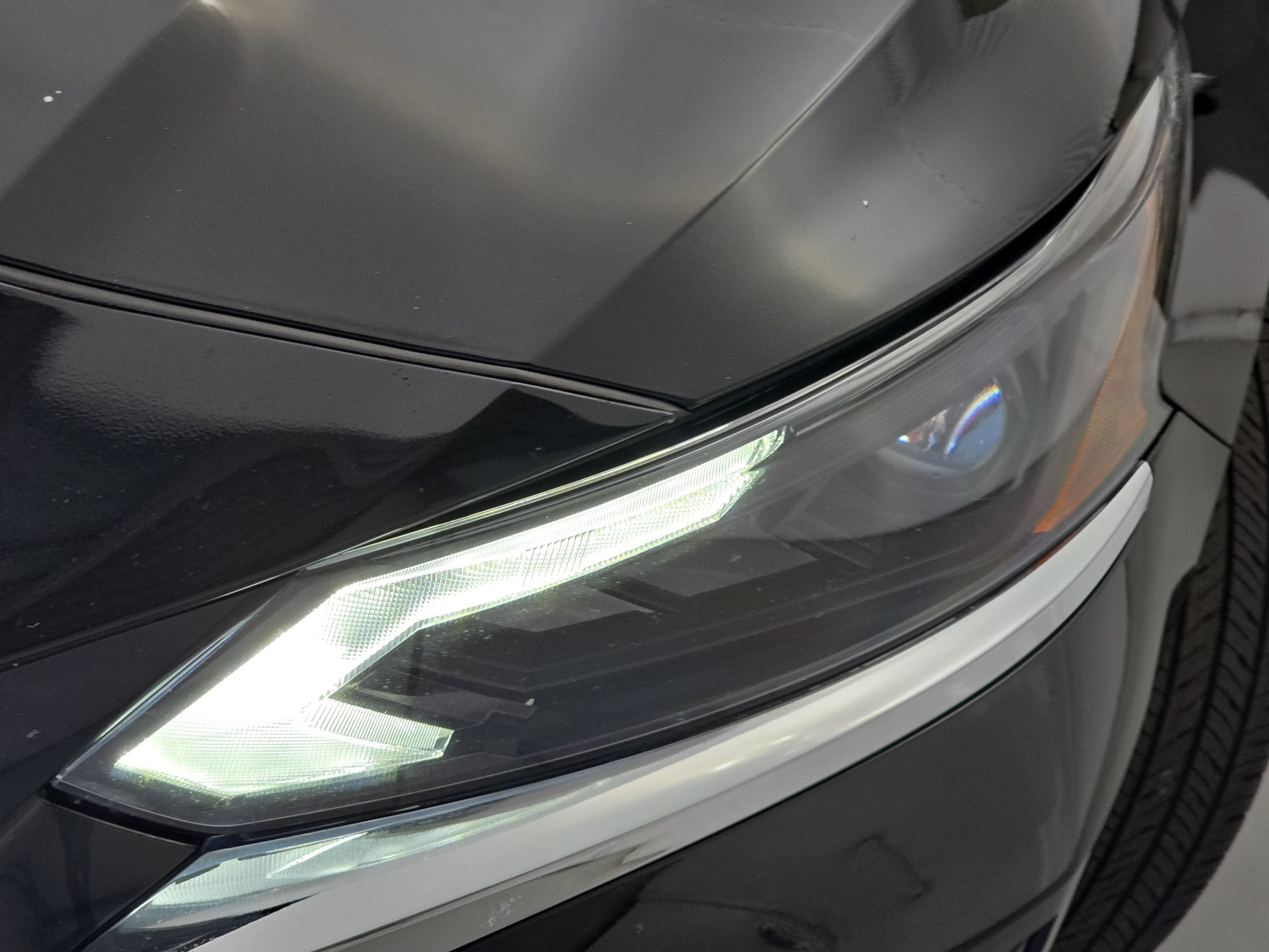 Used 2024 Nissan Altima 2.5 SV w/ SV Premium Package FWD image 31