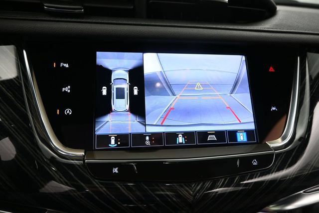 Certified 2025 Cadillac XT6 Premium Luxury w/ Technology Package AWD/4WD image 38