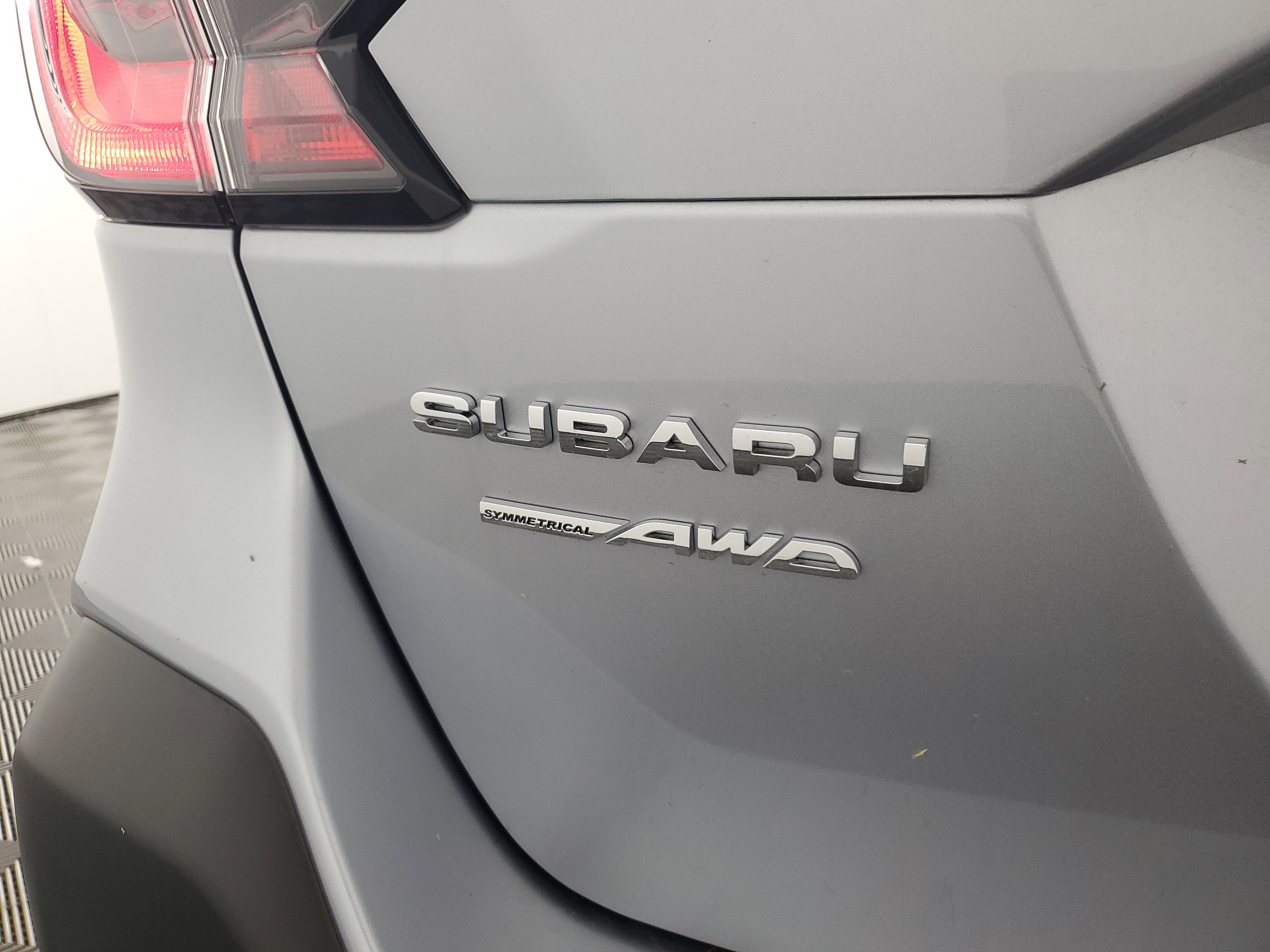 Used 2025 Subaru Outback Premium image 31