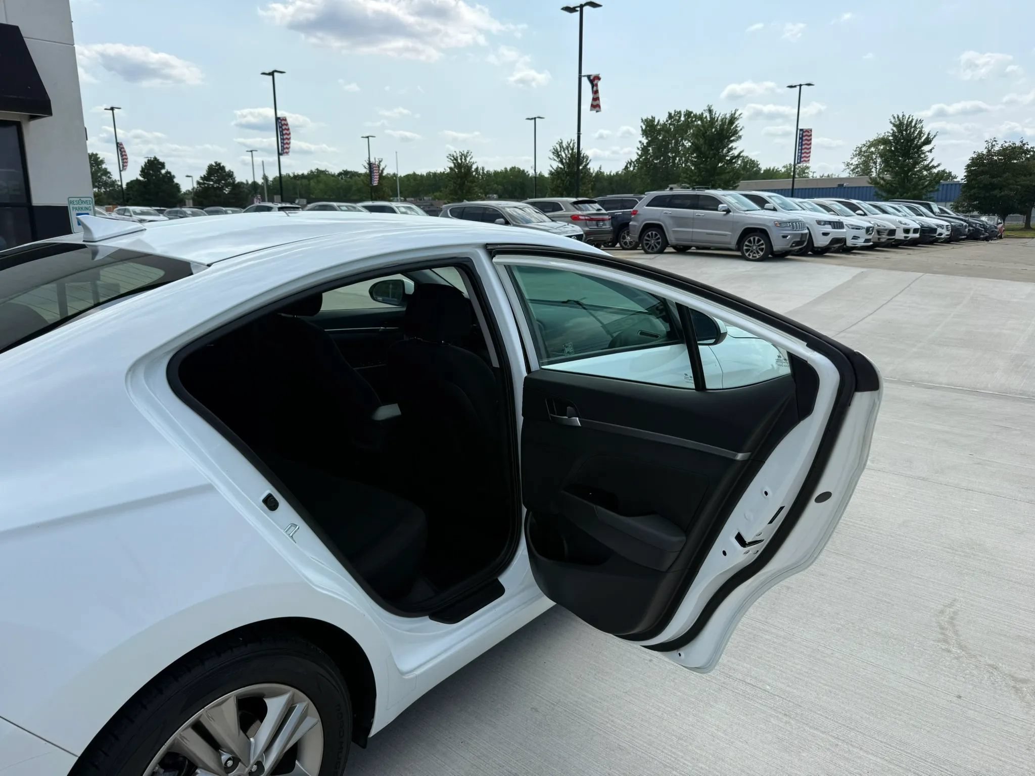 Used 2019 Hyundai Elantra SEL w/ Cargo Package FWD image 21