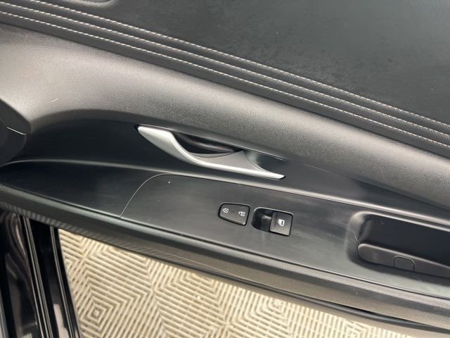 Used 2023 Hyundai Elantra SEL w/ Convenience Package image 25