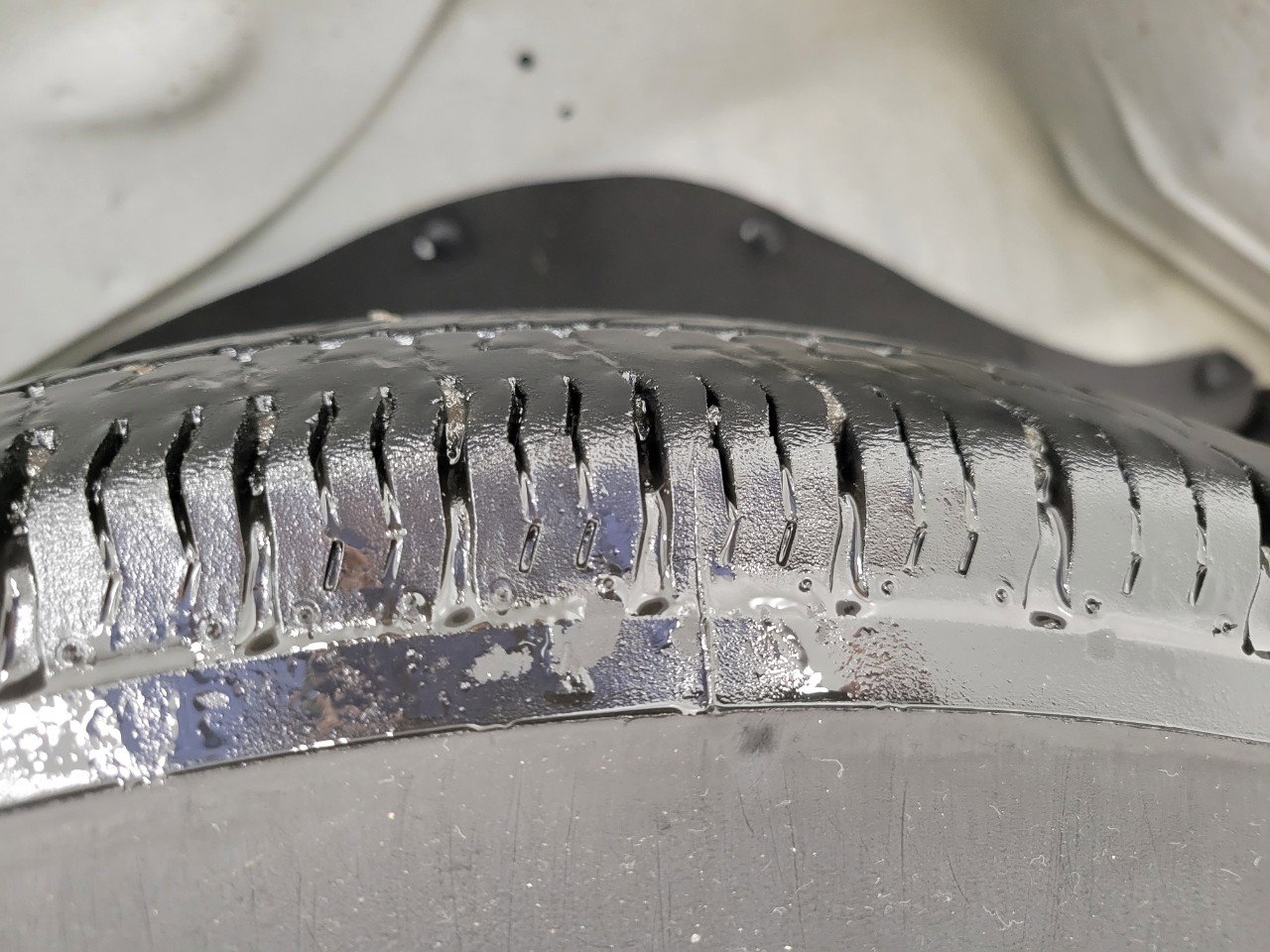 Used 2024 Chevrolet Express 2500 w/ Driver Convenience Package image 4