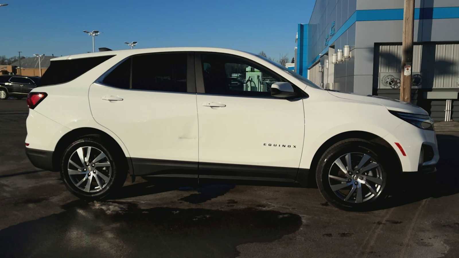 Certified 2023 Chevrolet Equinox LT image 9