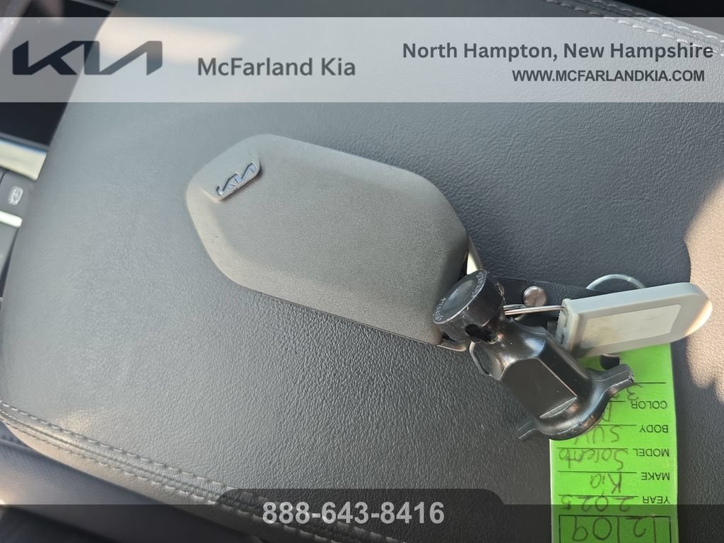 New 2025 Kia Sorento SX Prestige AWD/4WD image 30