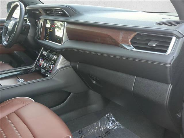 Used 2024 GMC Yukon Denali Ultimate image 27