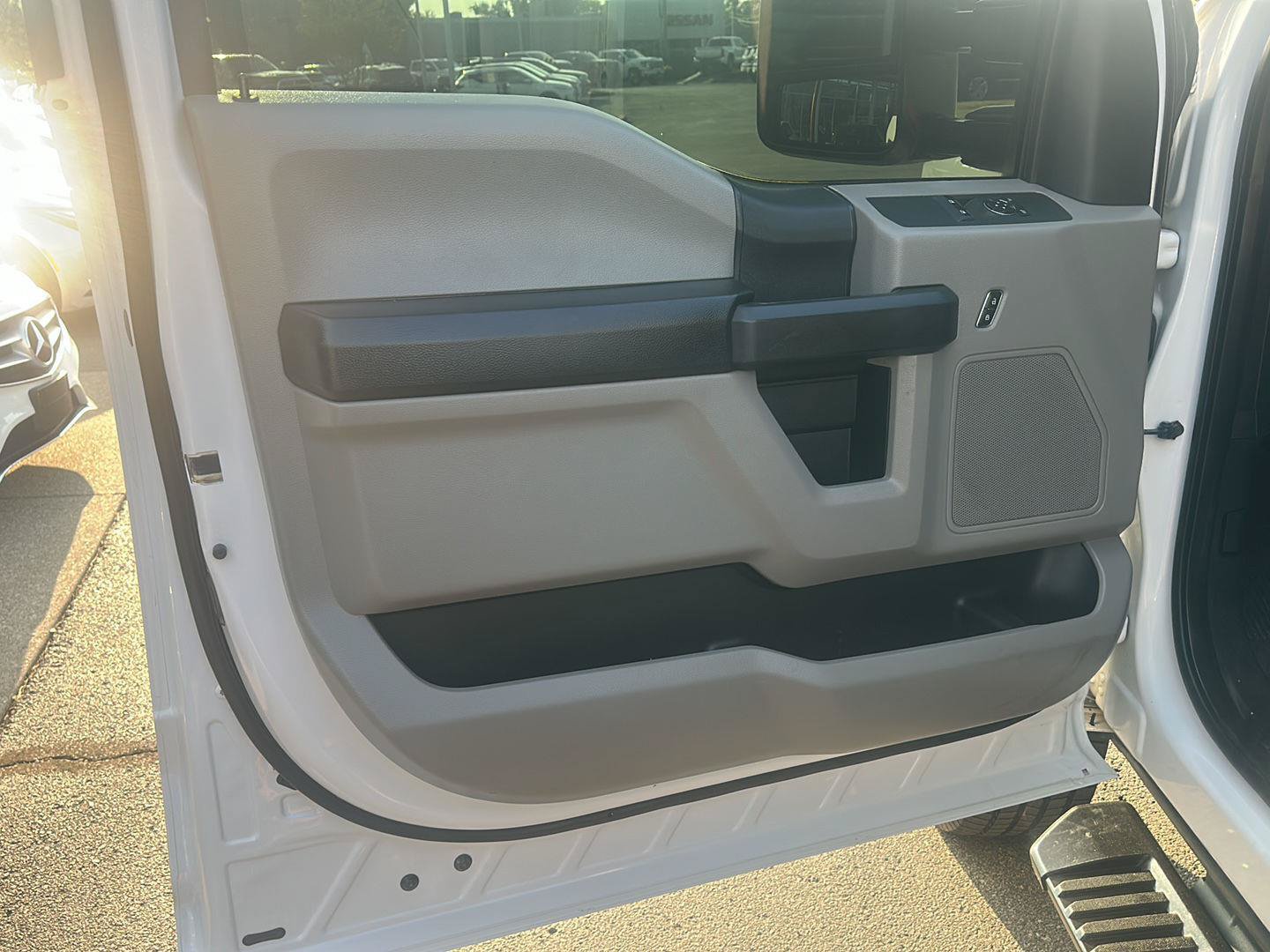Used 2017 Ford F350 XL AWD/4WD image 15