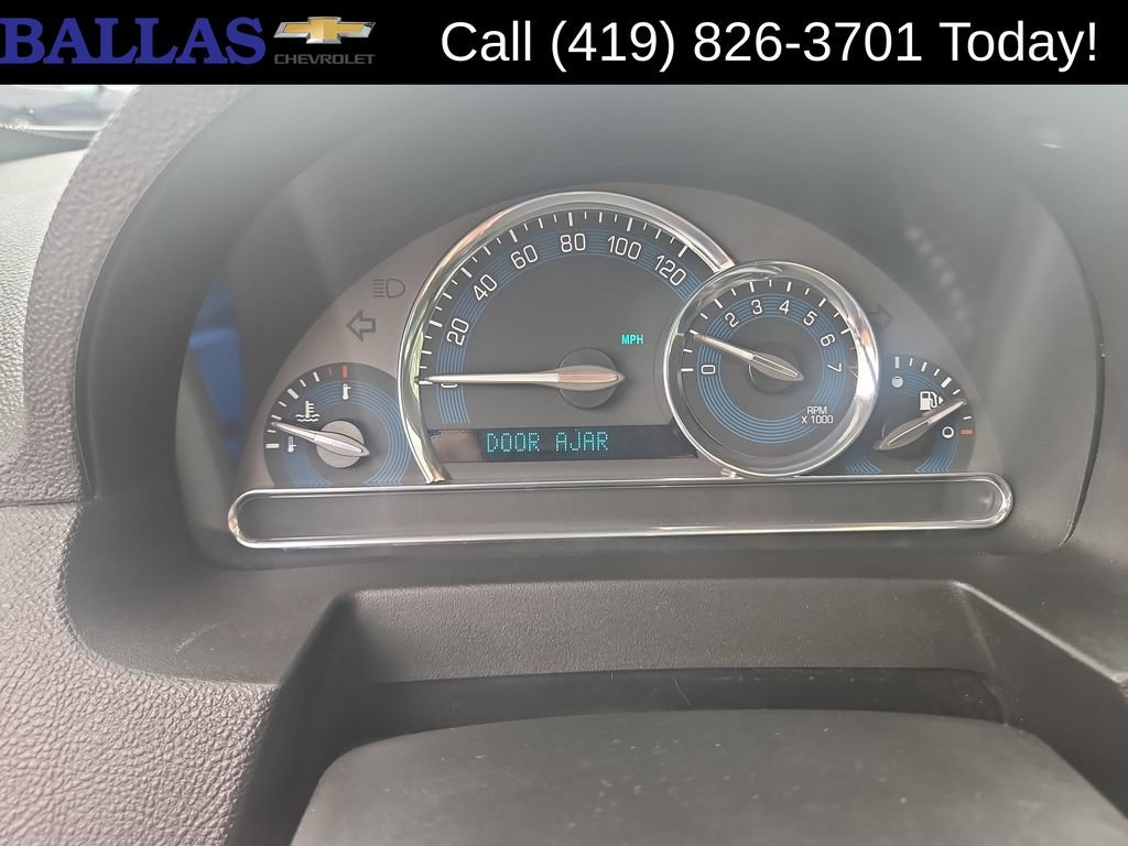 Certified 2011 Chevrolet HHR LT w/ LT Preferred Equipment Group FWD image 13