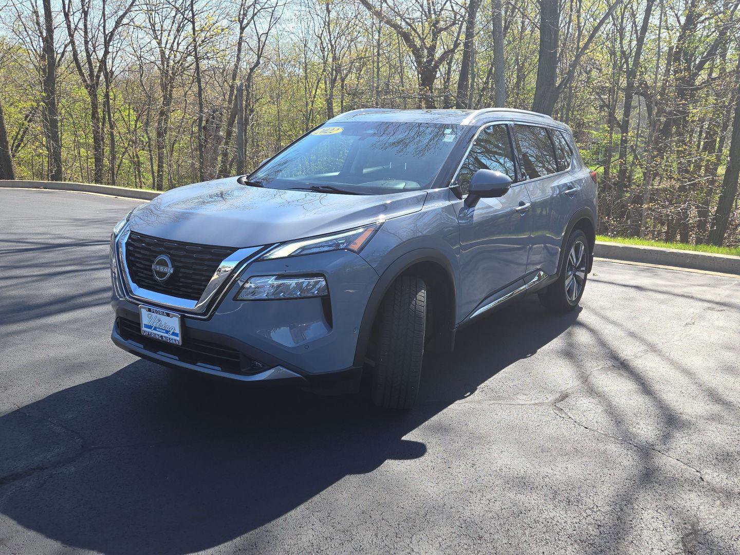 Used 2022 Nissan Rogue SL w/ SL Premium Package image 4
