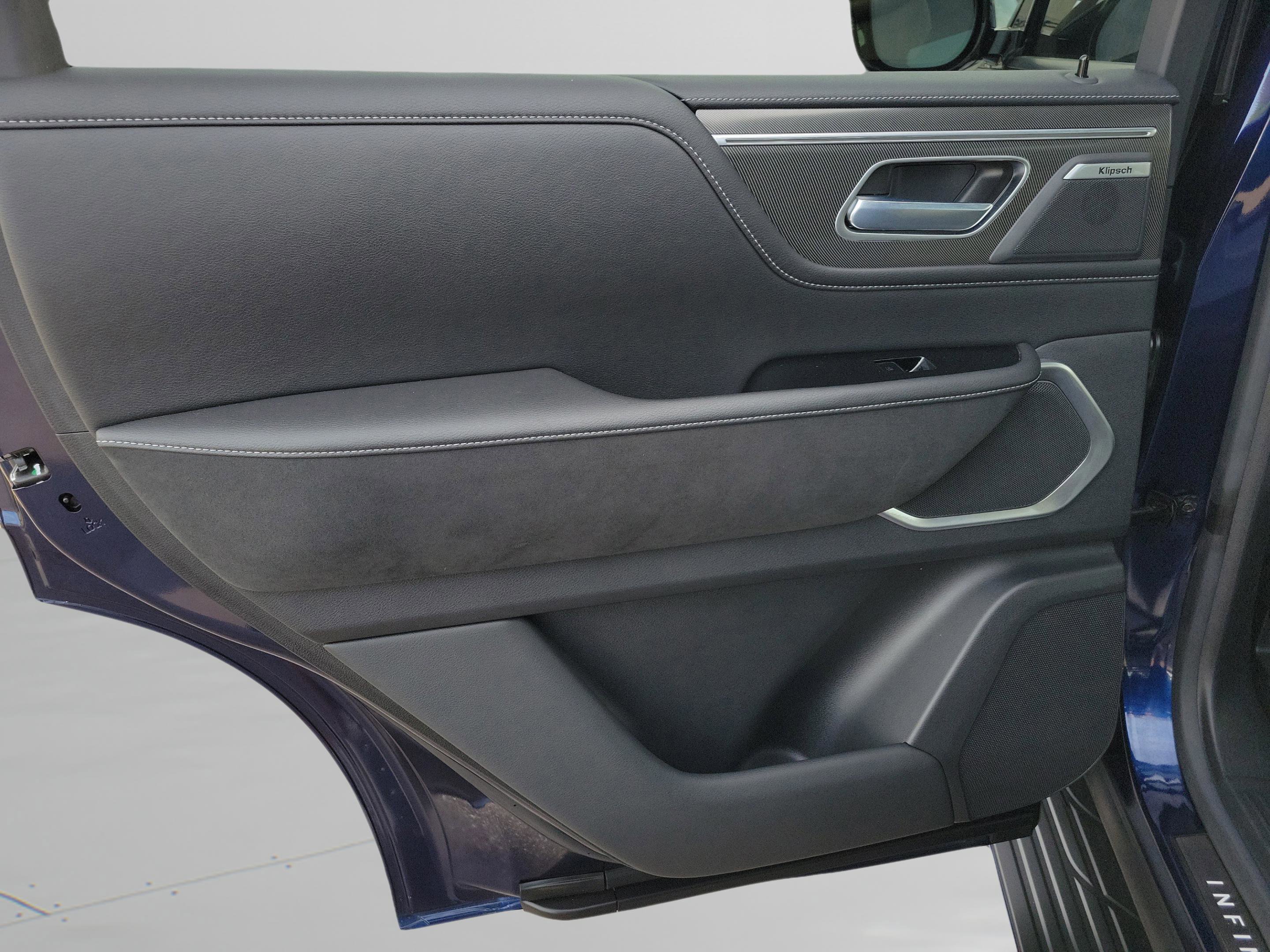 Used 2025 INFINITI QX80 Luxe image 21