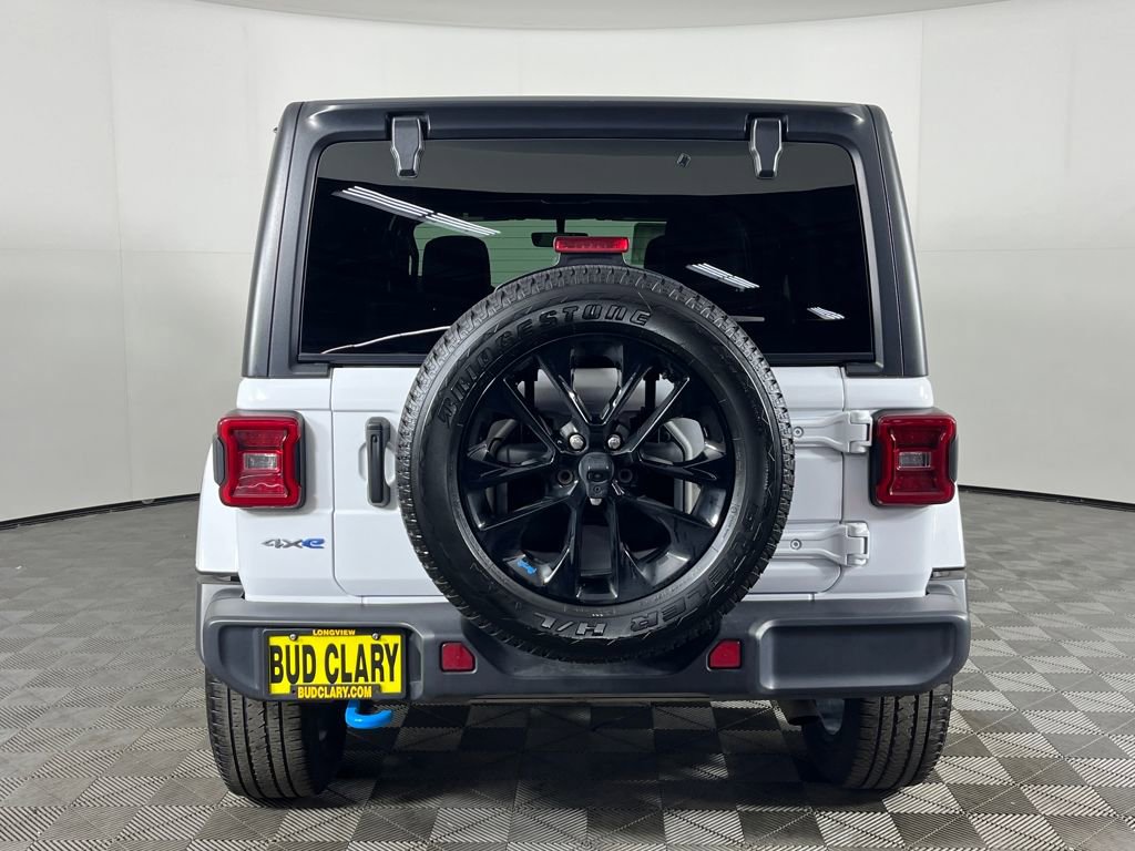 Used 2022 Jeep Wrangler Unlimited Sahara image 6