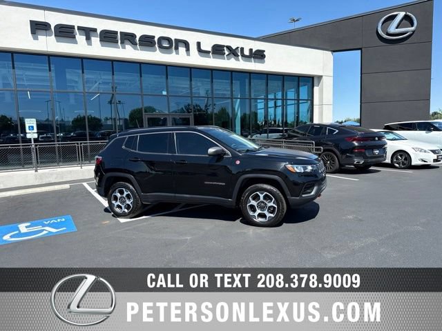 Used 2022 Jeep Compass Trailhawk AWD/4WD image 1