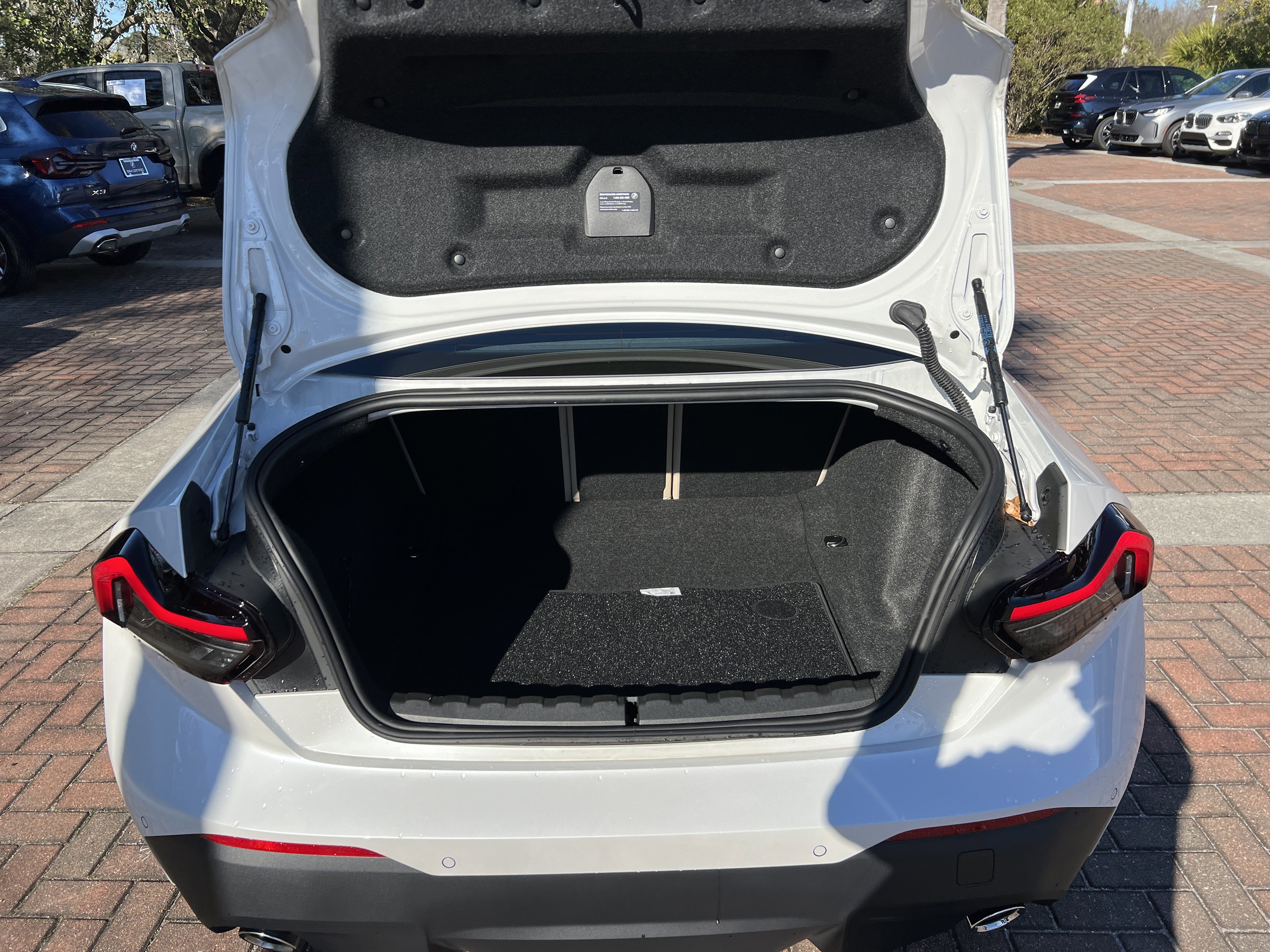 Certified 2025 BMW 230i Coupe image 32