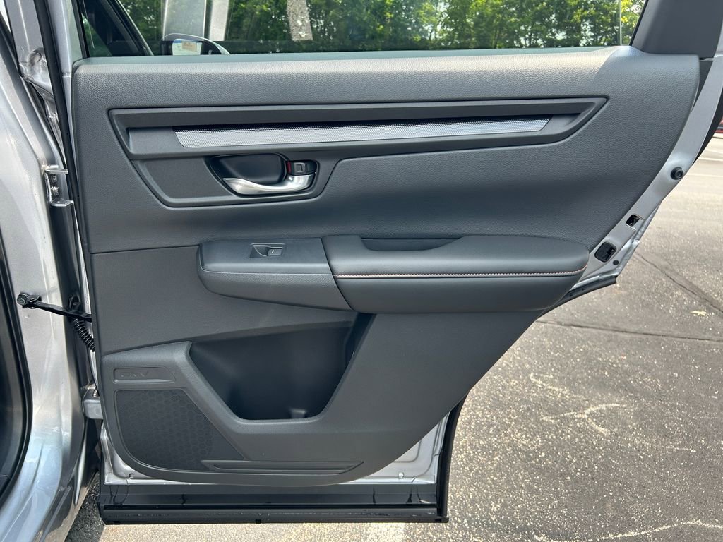 Used 2026 Honda CR-V Sport image 23