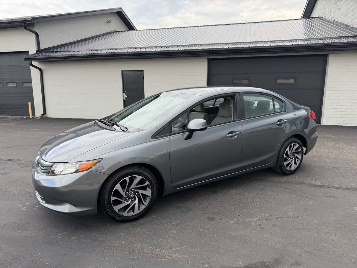 Used 2012 Honda Civic LX image 2