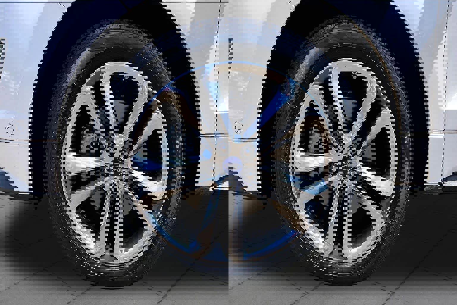 Used 2015 Ford Edge Sport w/ Equipment Group 401A AWD/4WD image 10