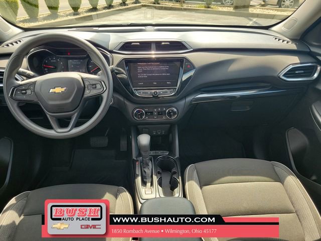 Used 2021 Chevrolet TrailBlazer LT w/ Convenience Package FWD image 10