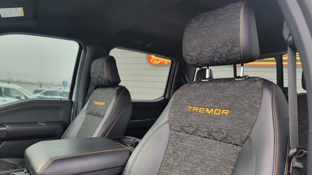 Used 2025 Ford F150 Tremor w/ Tow/Haul Package image 39